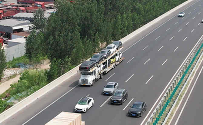 桑日高速公路汽车救援